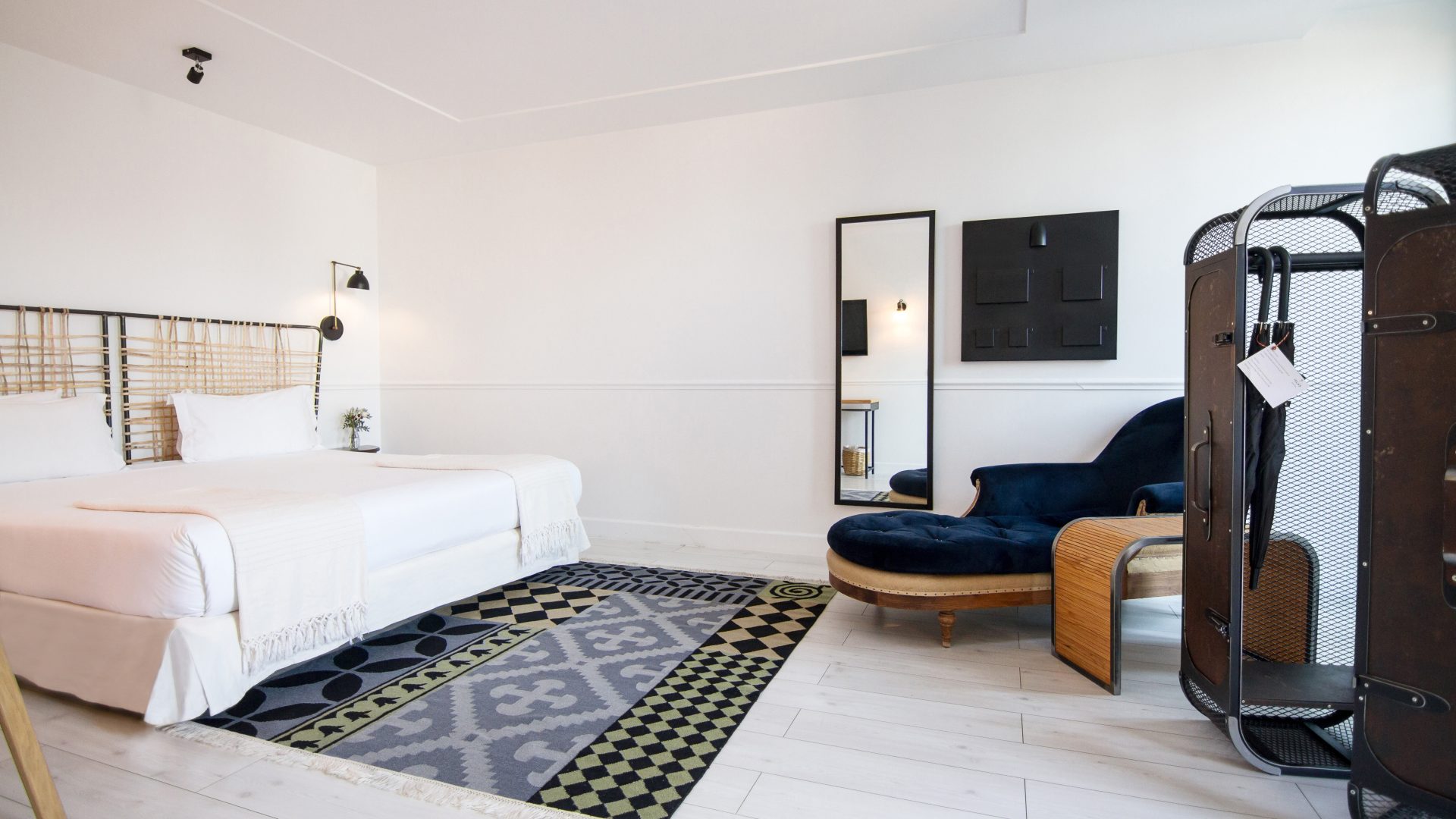 Ático con terraza | Hotel 7 Islas Madrid