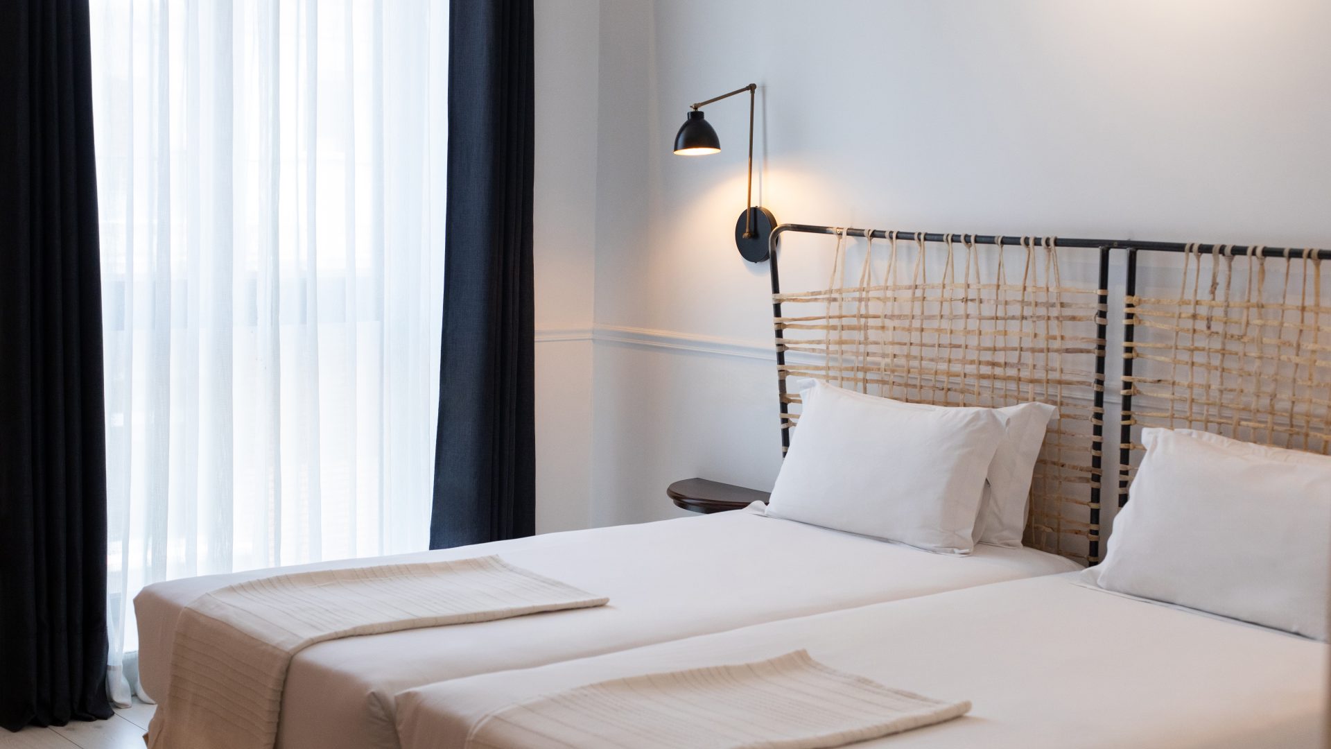 Deluxe | Hotel 7 Islas Madrid